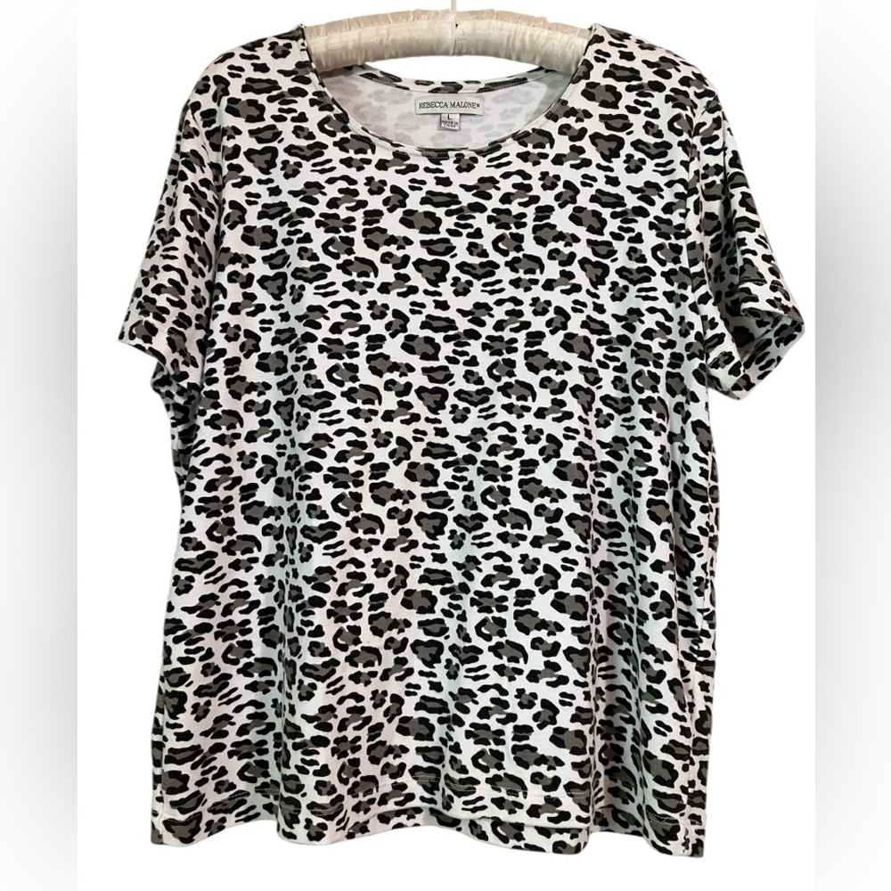 4/$20 Rebecca Malone Black and White Boxy T-Shirt